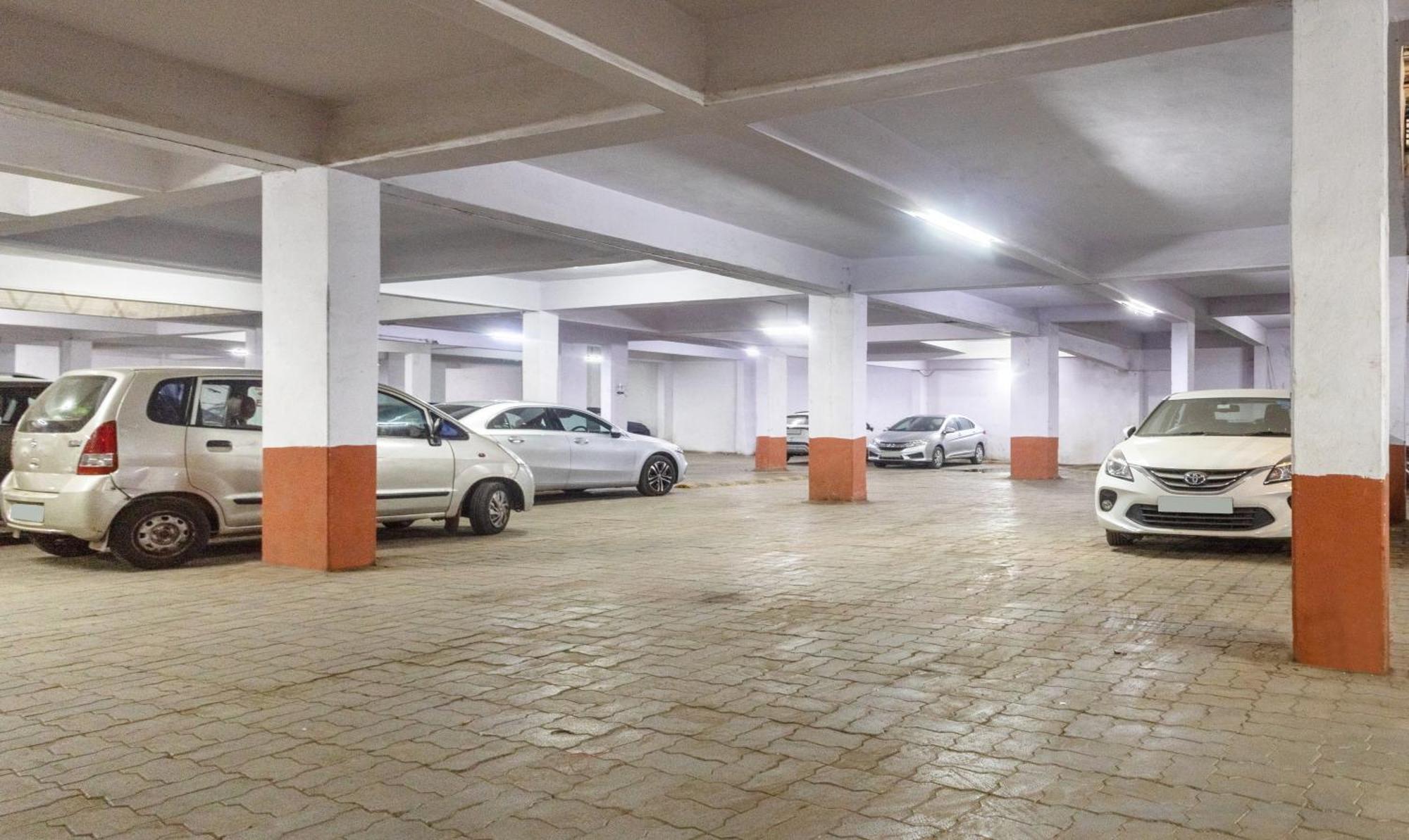 Itsy Hotels Signature, Nehru Nagar Ahmedabad Luaran gambar